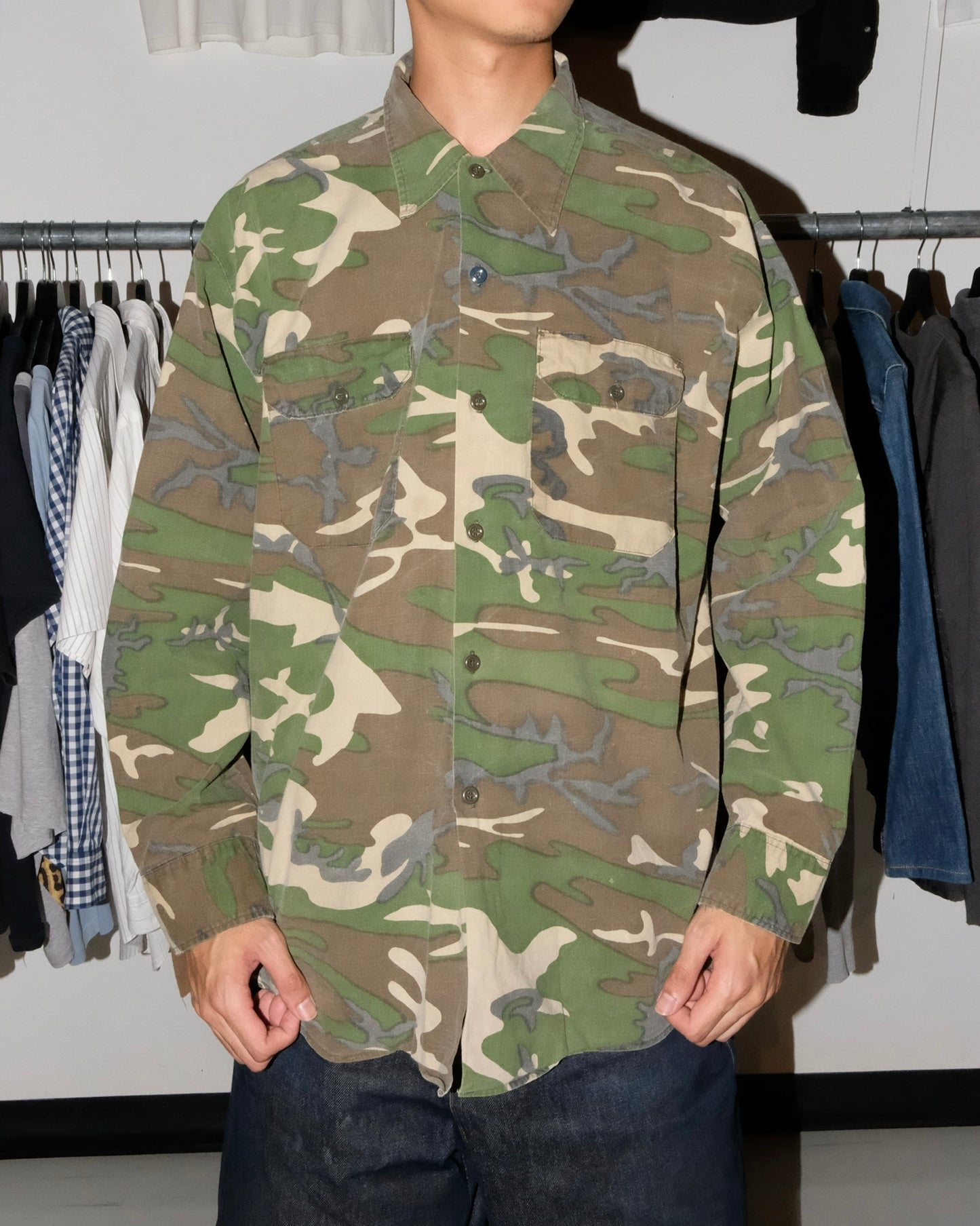 WOODLAND CAMO BUTTON UP SHIRT