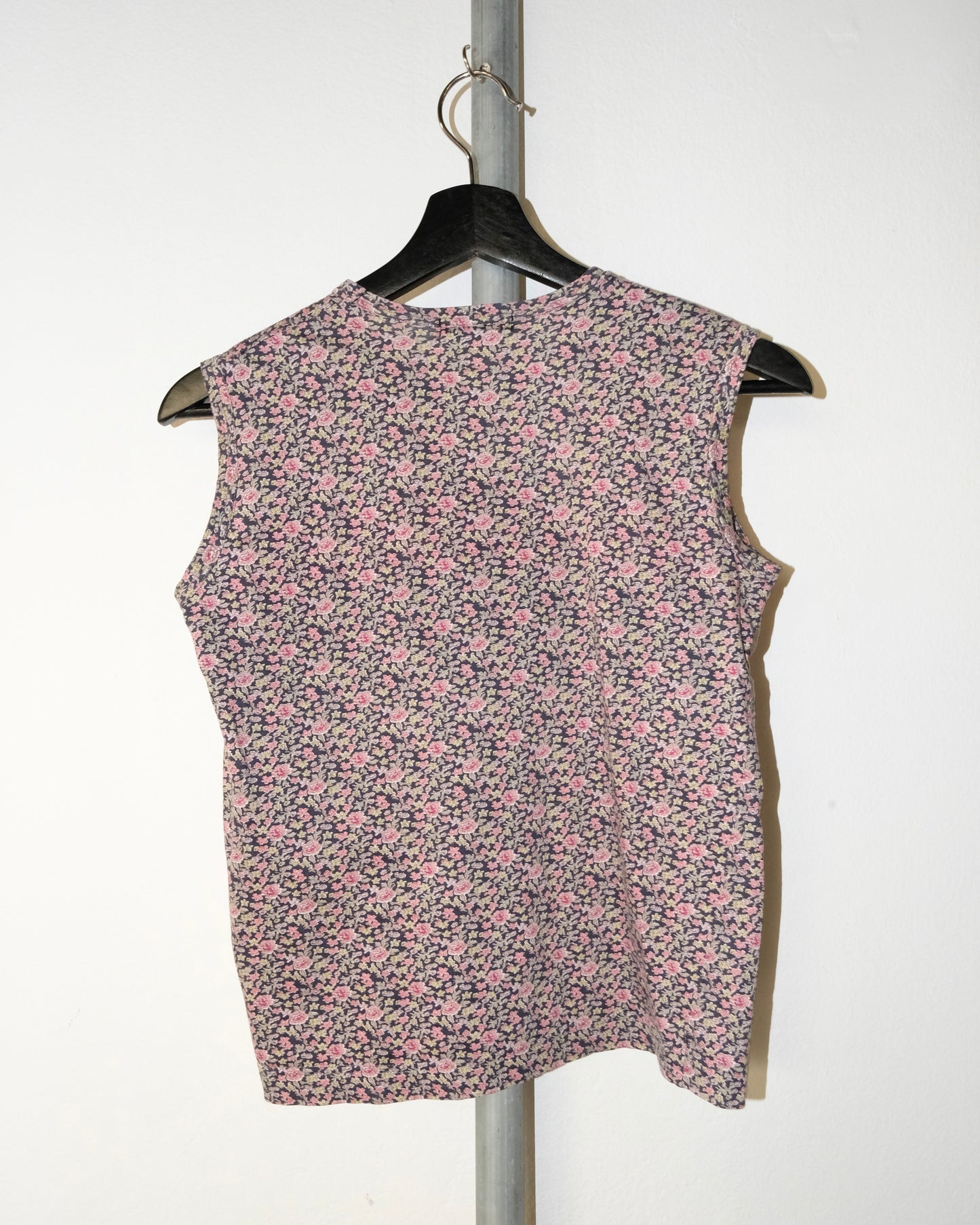 Comme des Garçons tricot FLOWER SLEEVELESS CUT & SEW