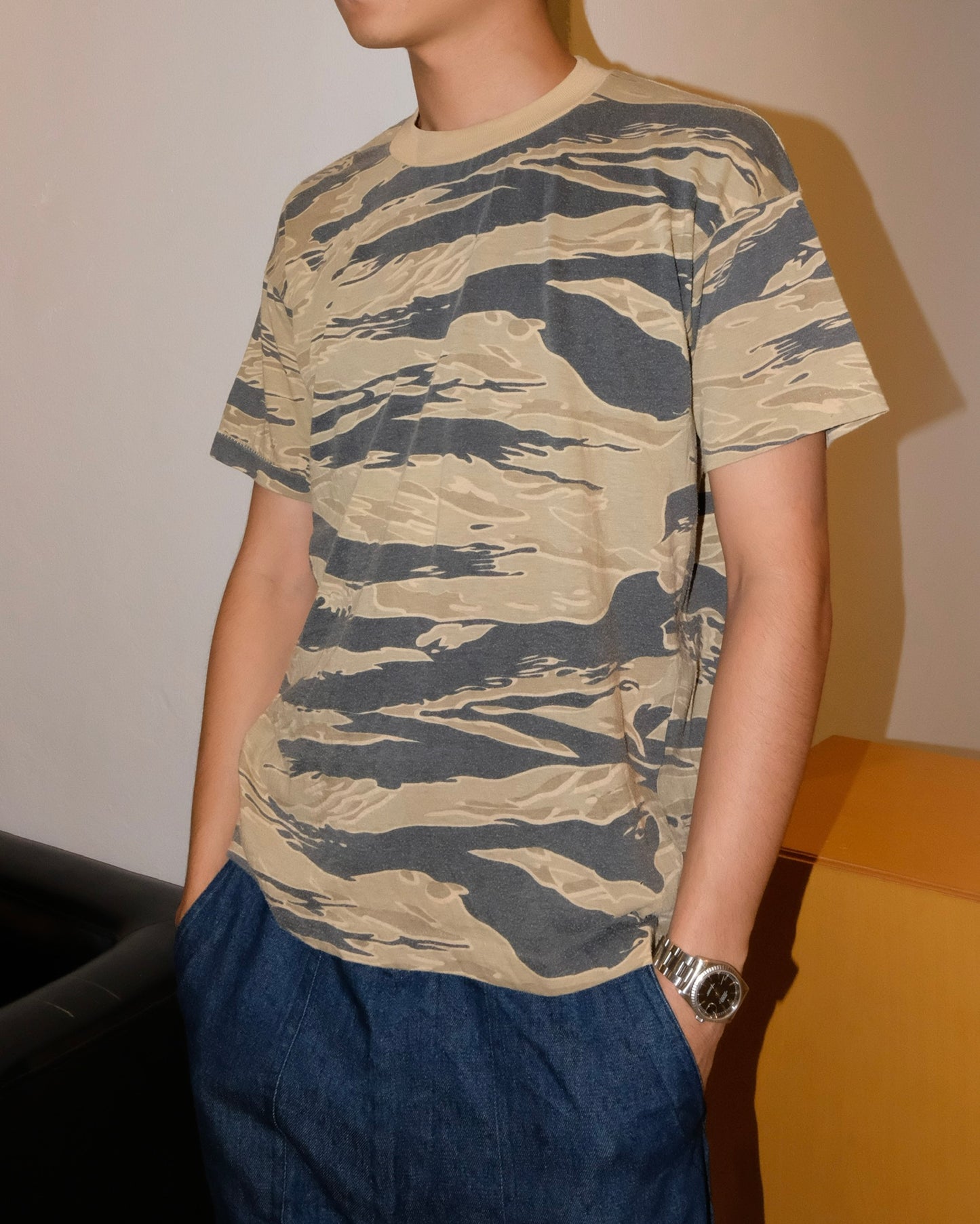 90s TIGER STRIPE CAMO TEE