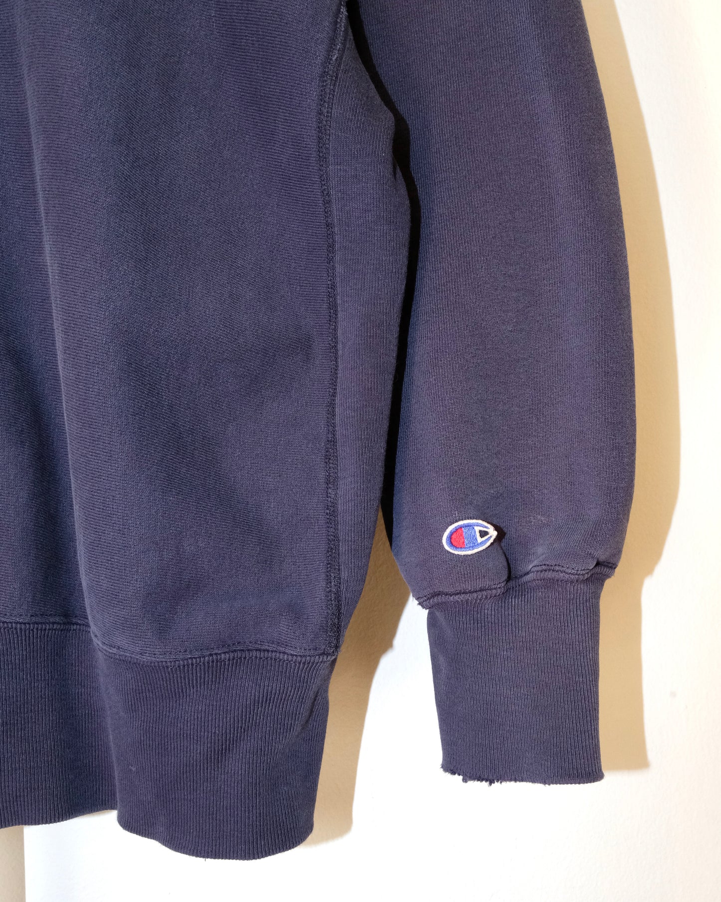 90s CHAMPION REVERSE WEAVE WELLESLEY COLLEGE SWEATSHIRT